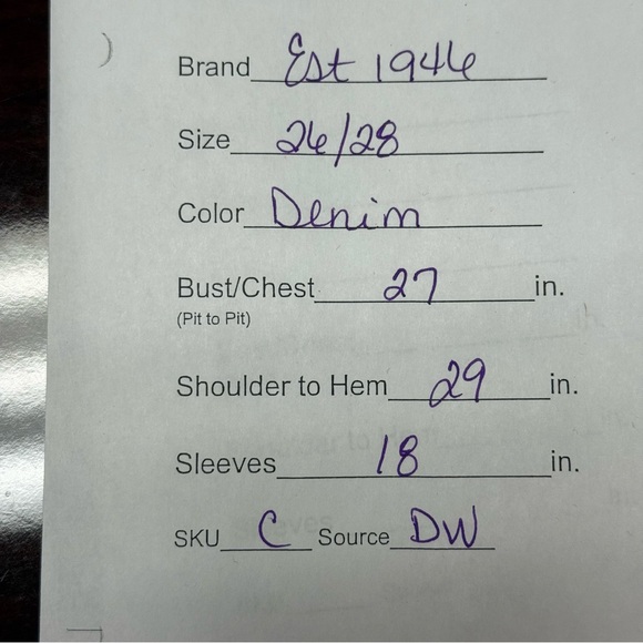 EST. 1946 Chambray Cold Shoulder Top 26/28W Denim Blue Ruffle Sleeve Blouse - Picture 8 of 8